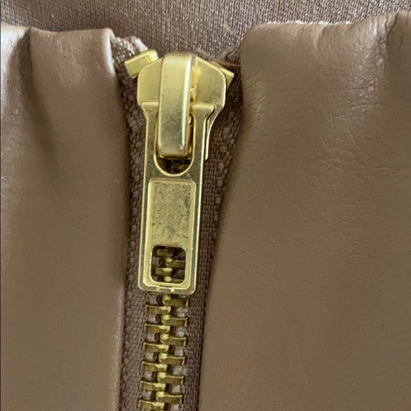 Brown faux leather crop top - Picture 5 of 8